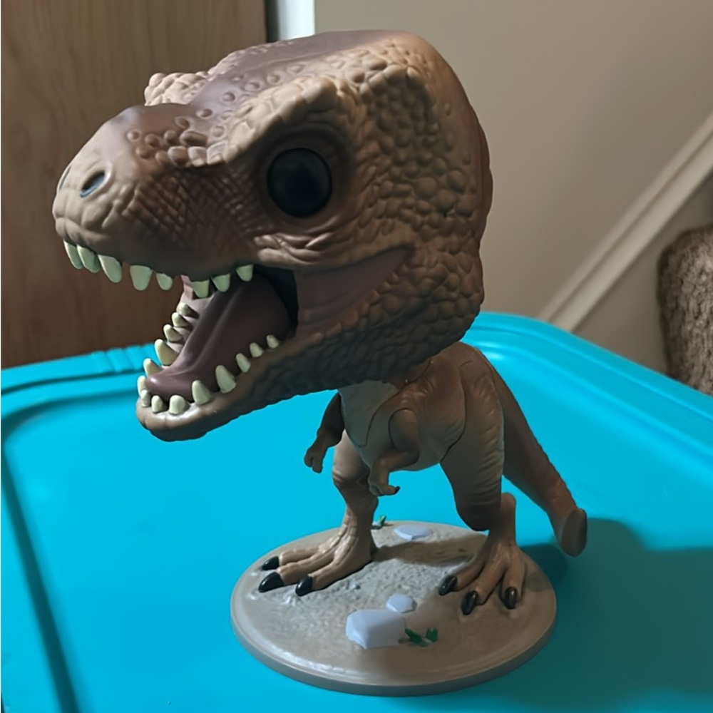 Funko T. rex 11in